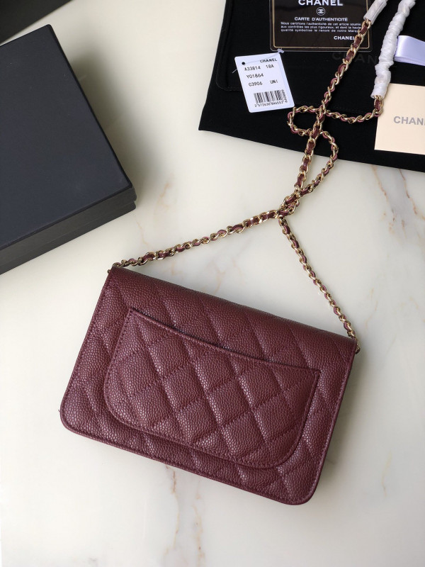 CL CHAIN WALLET CAVIAR