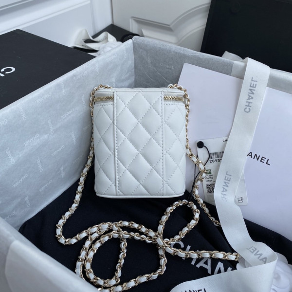 CL VANITY CASE