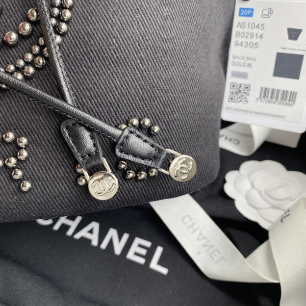CL BUCKET BAG