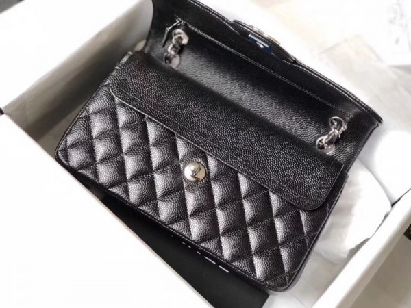 CL FLAP BAG 23CM