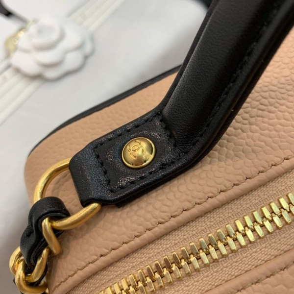 CL VANITY CASE