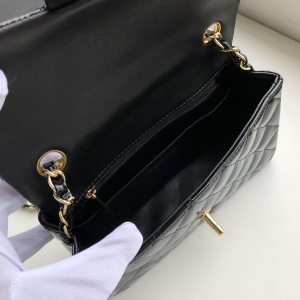 CL FLAP BAG 20CM