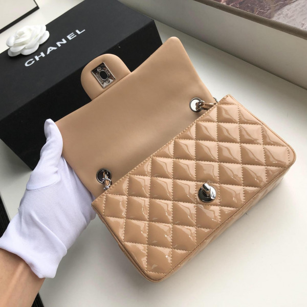 CL FLAP BAG 20CM