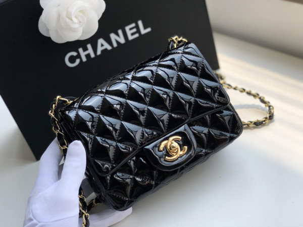 CL FLAP BAG 17CM