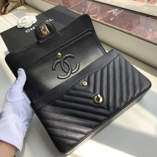 CL FLAP BAG CAVIAR 25.5cm