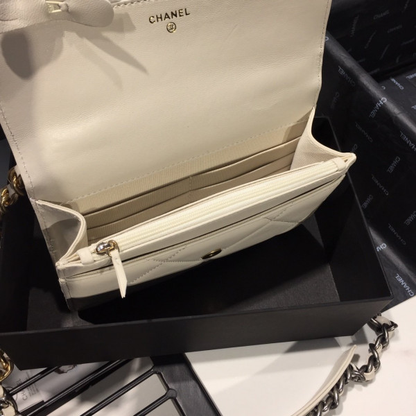 CL CHAIN WALLET