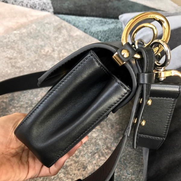 CHLOÉ SMALL C DOUBLE CARRY BAG