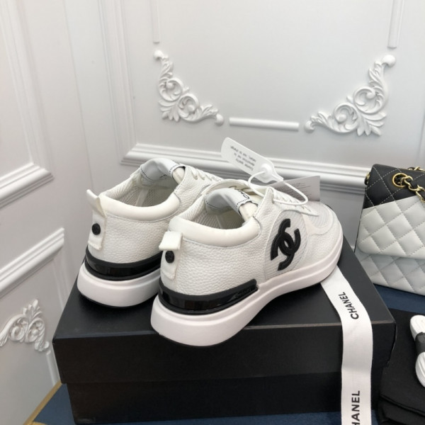 CL TRAINERS