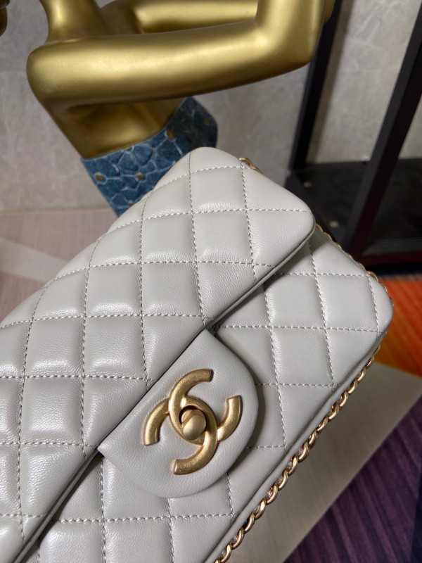 CL FLAP BAG