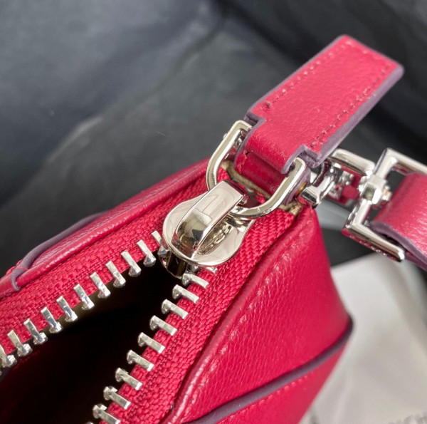 GIVENCHY NANO ANTIGONA