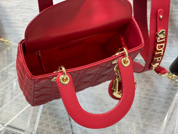 lady D*or small-20-16.5-8cm