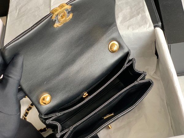 CL FLAP BAG