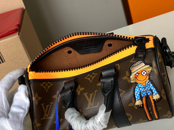 l**is V*t*n keepall xs