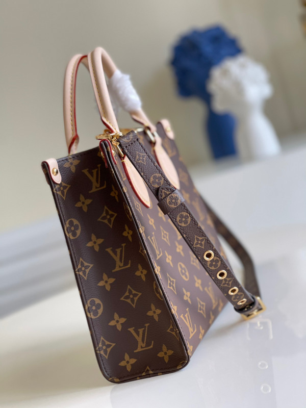 l**is V*t*n petit sac plat