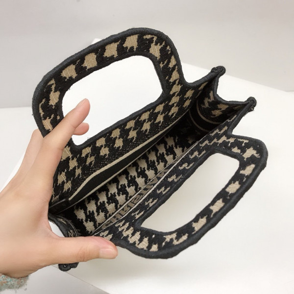 mini D*or book tote