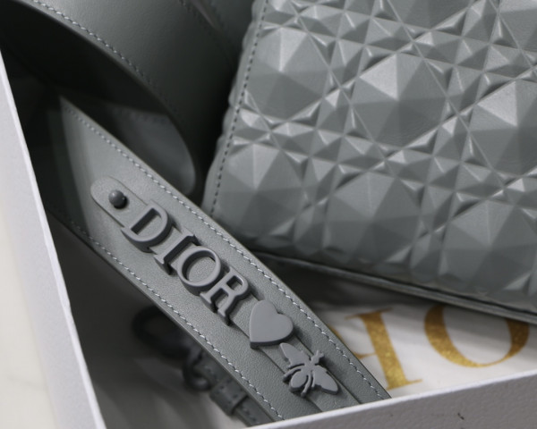 lady D*or small-20-16.5-8cm