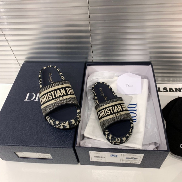 D*or dway wedge slide