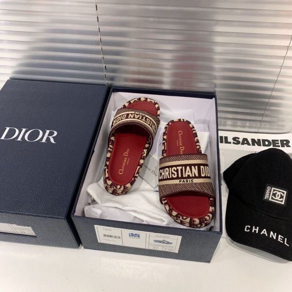 D*or dway wedge slide
