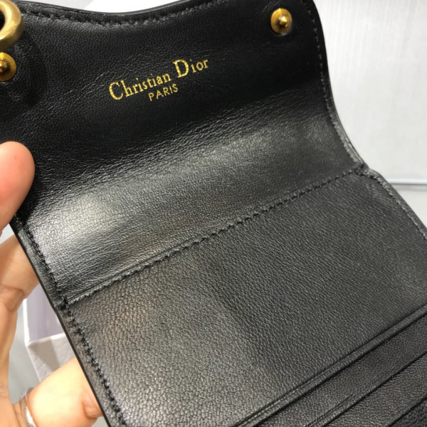 D*or wallet