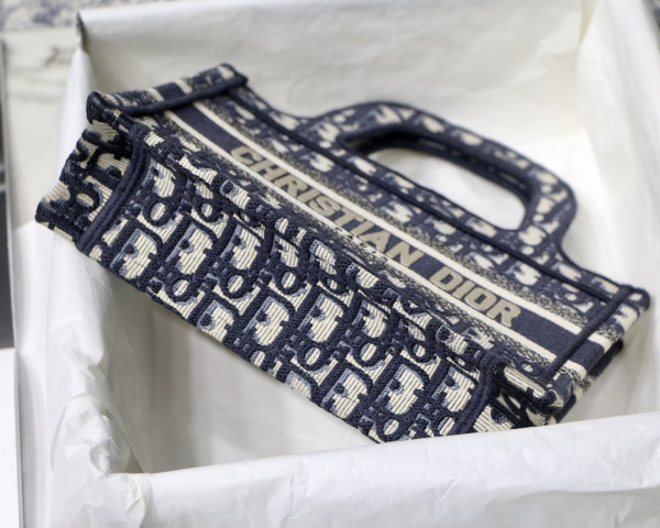 mini D*or book tote