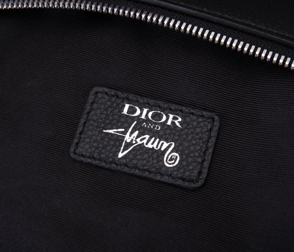 D*or saddle bag