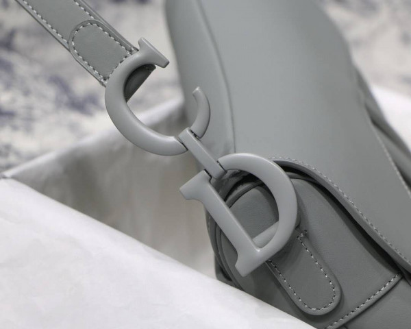 D*or saddle bag