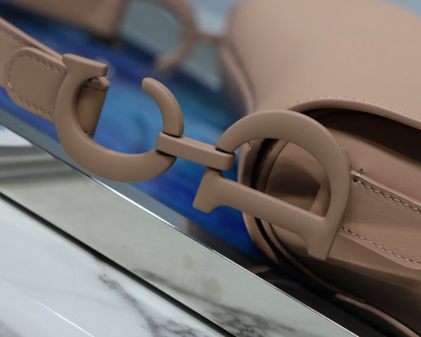 D*or saddle bag
