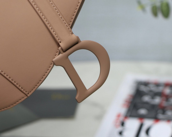 D*or saddle bag