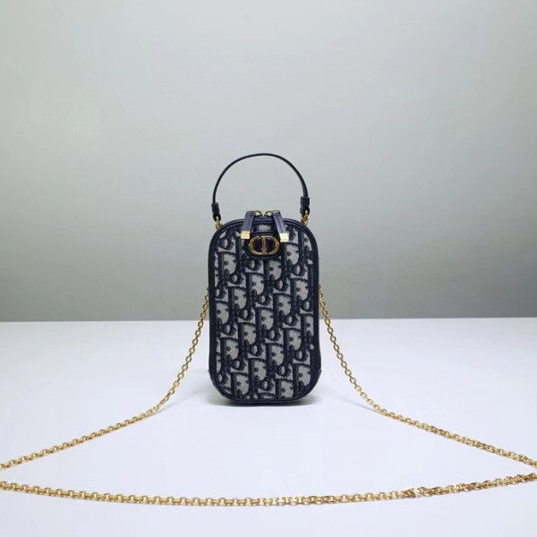 D*or 30 montaigne phone holder