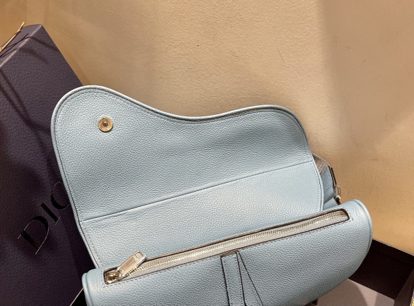 D*or saddle bag