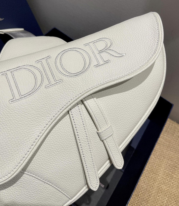 D*or saddle bag