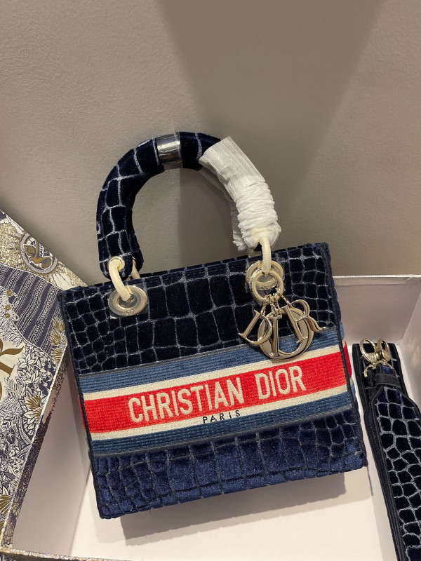 D*or lady d-lite bag