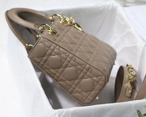 lady D*or small-20-16.5-8cm