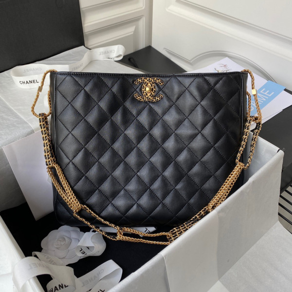 CL BUCKET BAG