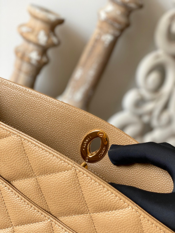 CL VINTAGE TOTE