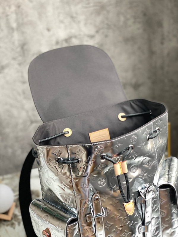 l**is V*t*n christopher backpack pm