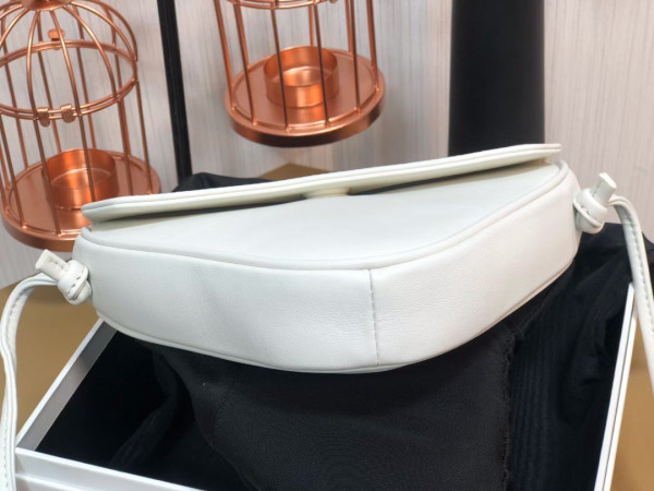 Ce**e triangle bag