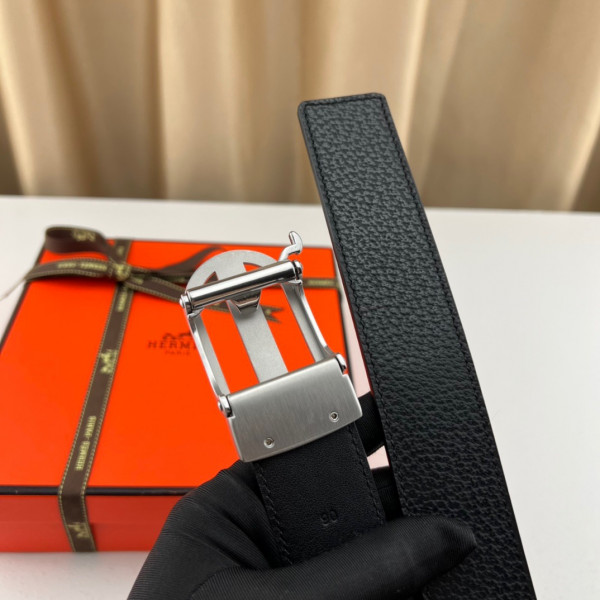 H**mes belt