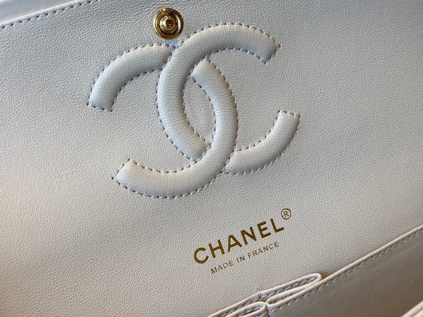 CL FLAP BAG LAMBSKIN