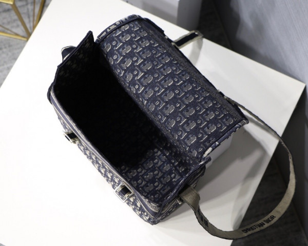 D*or oblique D*orcamp messenger bag