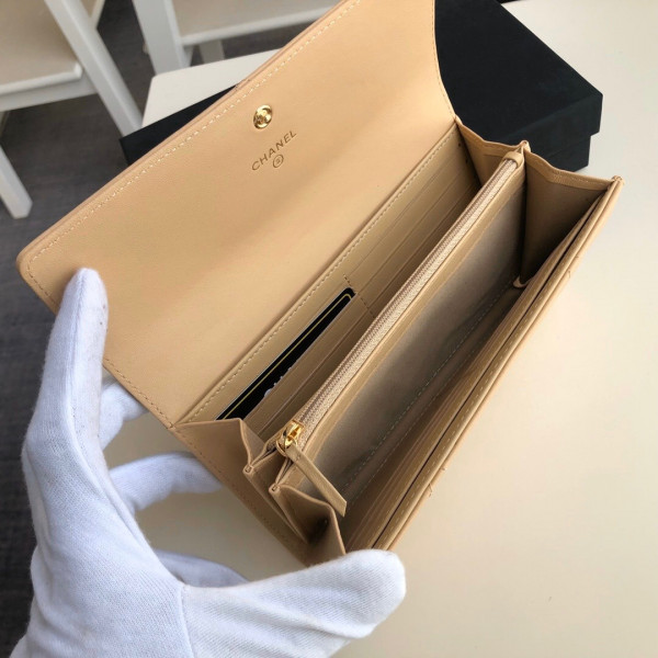CL 19 LONG FLAP WALLET