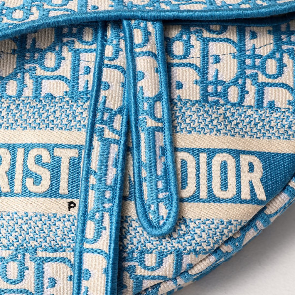 D*or saddle bag