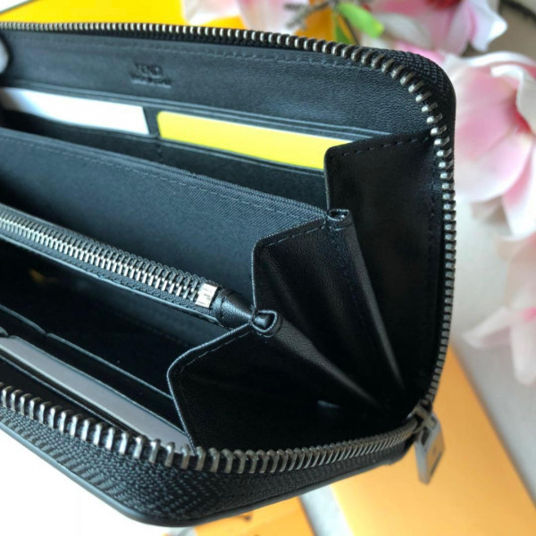 F**di wallet