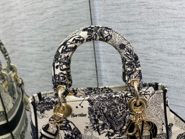 D*or medium lady d-lite bag