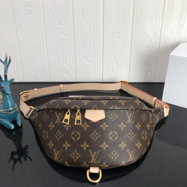 l**is V*t*n bumbag
