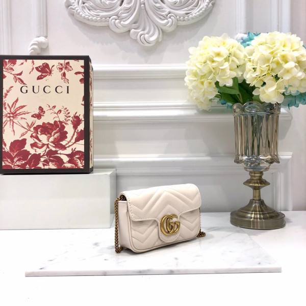 g*u*i gg marmont S*per mini bag