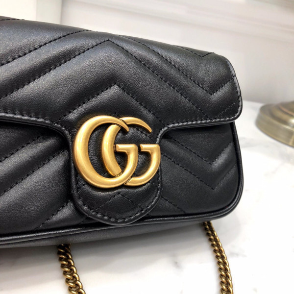 g*u*i gg marmont S*per mini bag