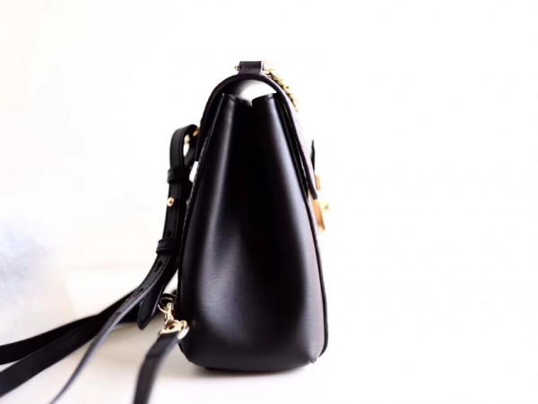 G*u*i padlock signature backpack