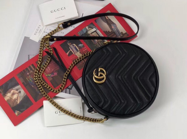 G*u*i gg marmont mini round shoulder bag