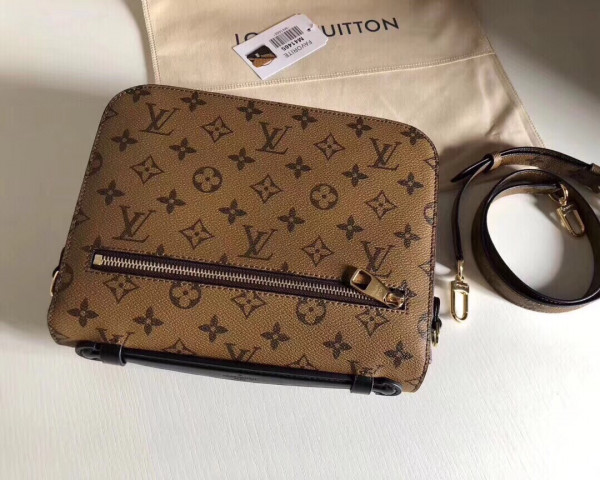 l**is V*t*n pochette metis